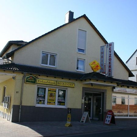 FaWiGa Monteur-und Ferienwohnung Karben Exterior foto