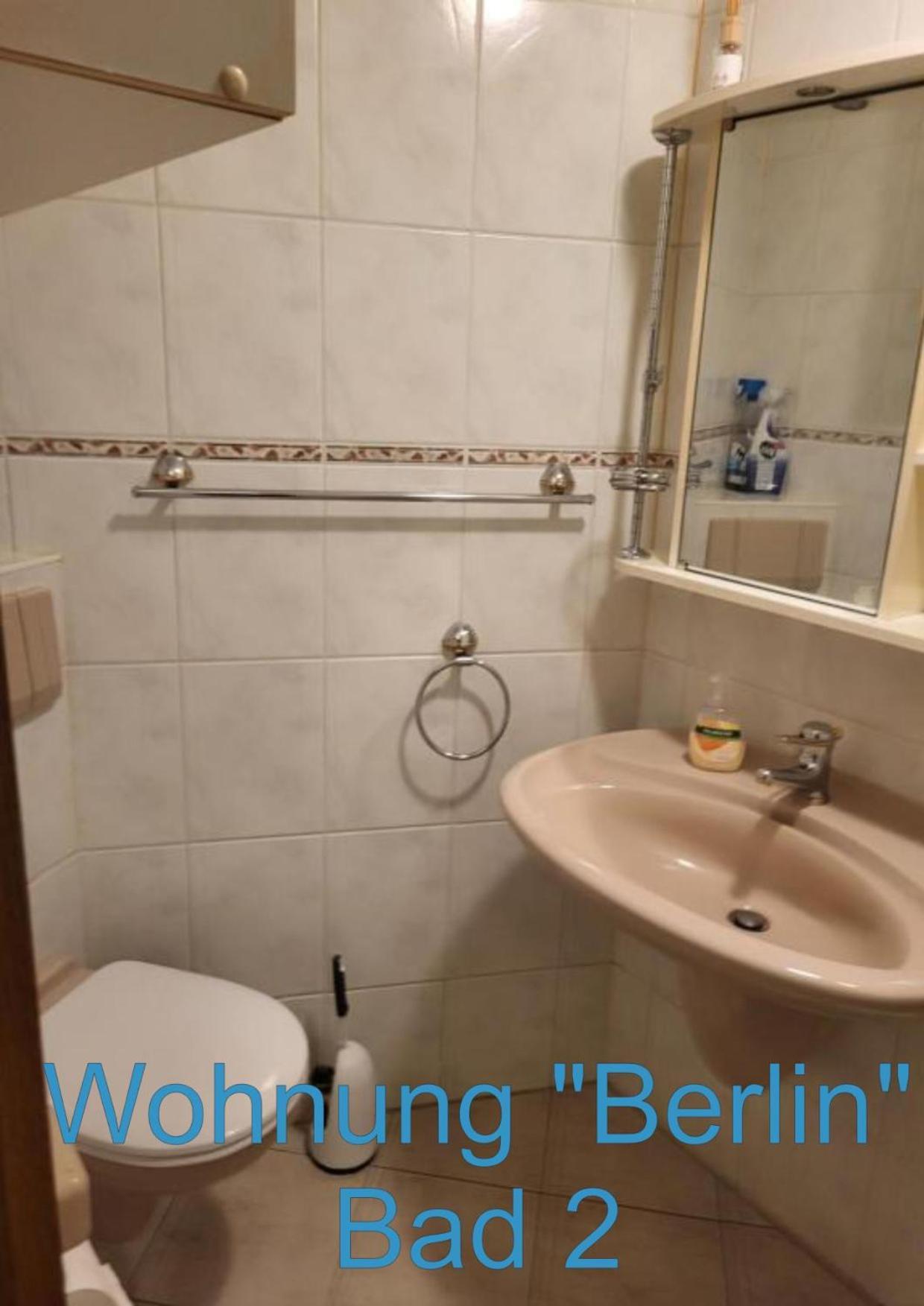 FaWiGa Monteur-und Ferienwohnung Karben Exterior foto
